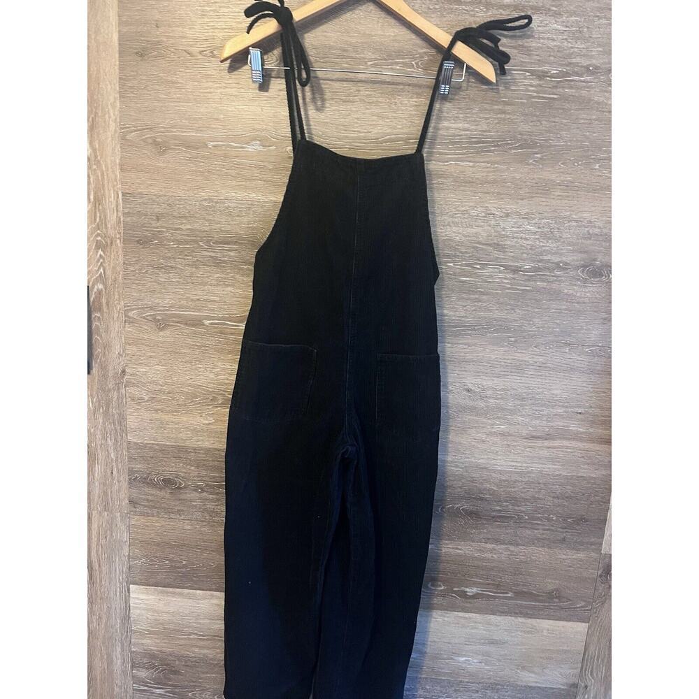BDG Urban Outfitters Black Corduroy Tie Shoulder Overall Jumpsuit XS Cropped - Picture 2 of 8